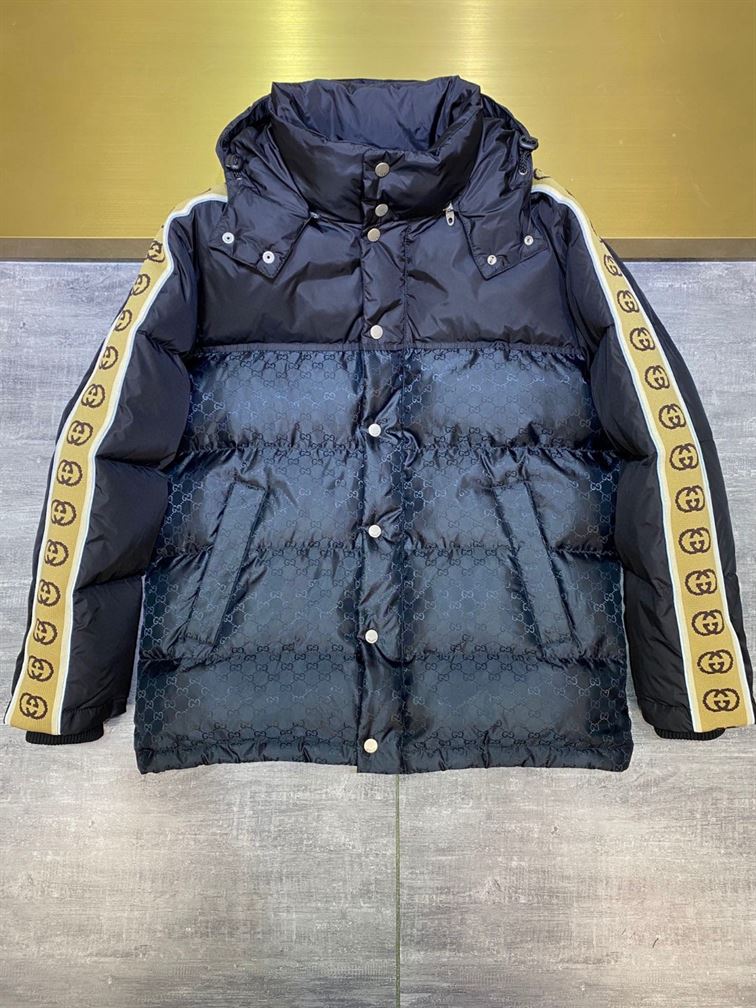 GUCCI GG JACQUARD NYLON PADDED COAT – GCJ007