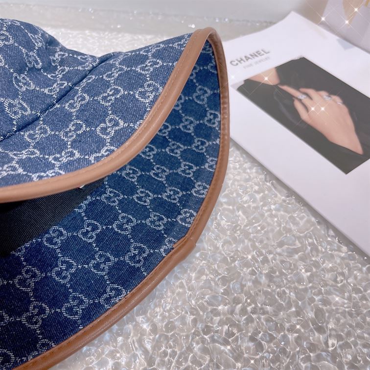 GUCCI GG CANVAS BUCKET HAT – GH040