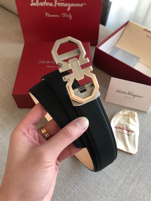 FERRAGAMO REVERSIBLE AND ADJUSTABLE GANCINI BELT – FB006