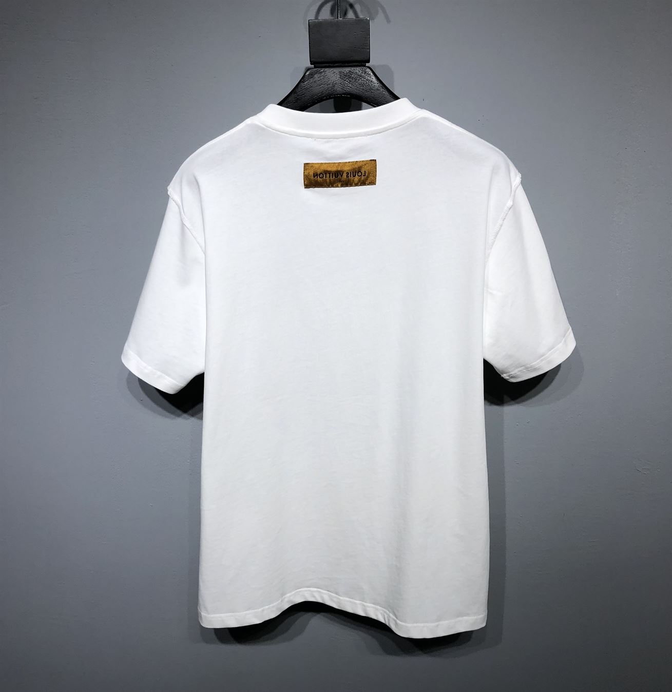 LOUIS VUITTON T-SHIRT – LVTS032