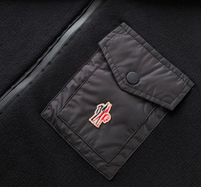 MONCLER HOODED WOOL CARDIGAN – MC041