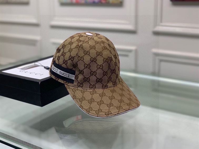 GUCCI GG CANVAS BASEBALL HAT – GH126
