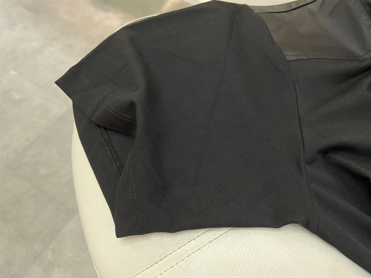 PRADA T-SHIRT – PT003