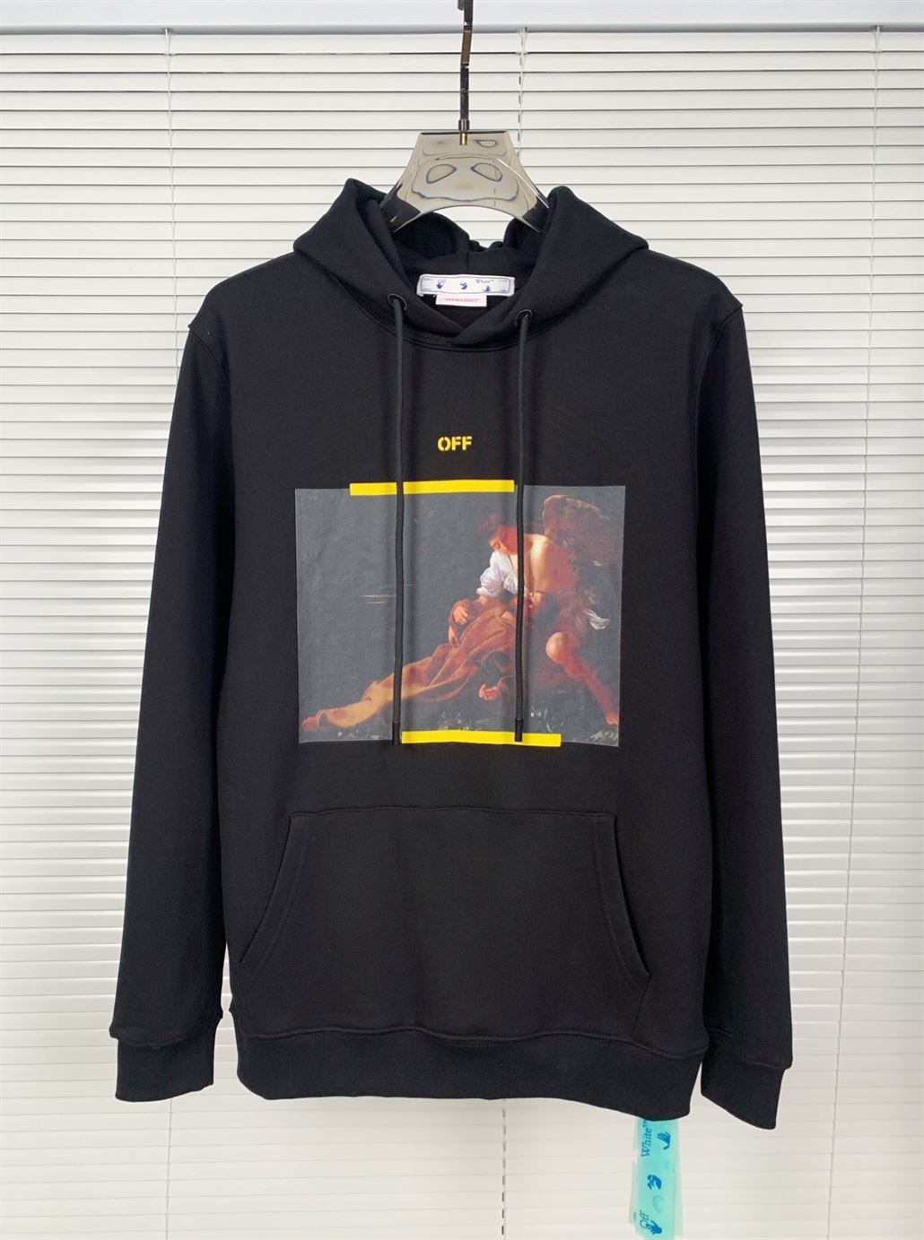 OFF-WHITE ARROW CARAVAGGIO MERCY SKATE HOODIE BLACK YELLOW MULTI – OS016