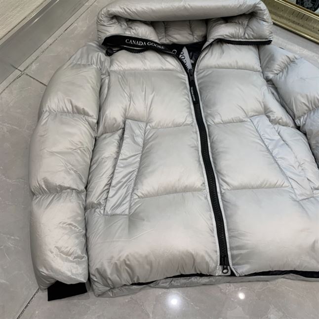 CANADA GOOSE CROFTON PUFFER BLACK LABEL – CN25