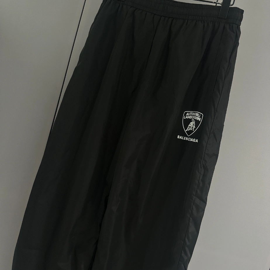 Balenciaga Tracksuit – BT006