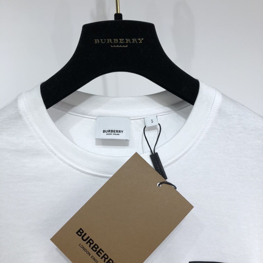 BURBERRY LOGO T-SHIRT – BRS017