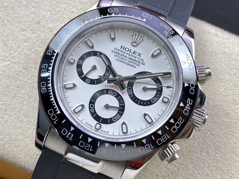 ROLEX OYSTER PERPETUAL SUPERLATIVE CHRONOMETER OFFICIALLY CERTIFIED – RL009