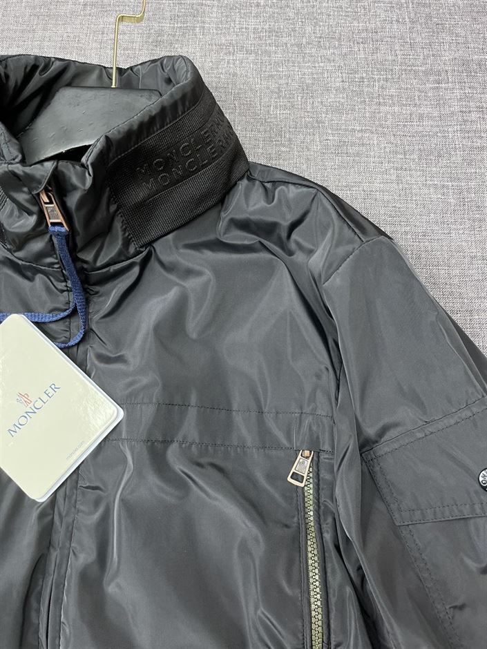 MONCLER NIRE RAIN JACKET BLACK – MC092