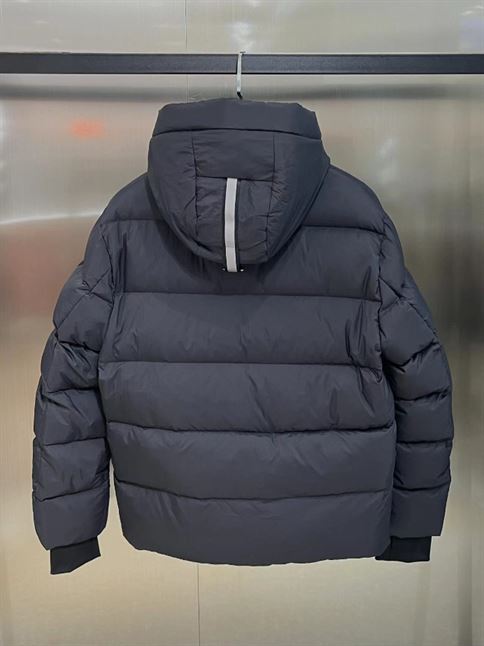 CANADA GOOSE JACKET – CN29