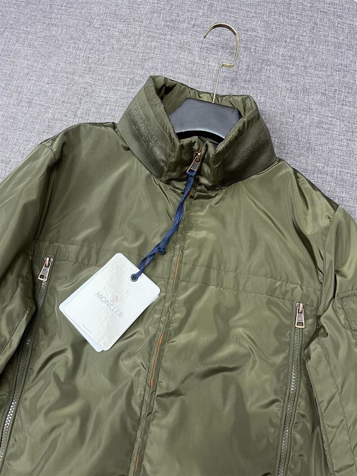 MONCLER NIRE RAIN JACKET GREEN – MC093