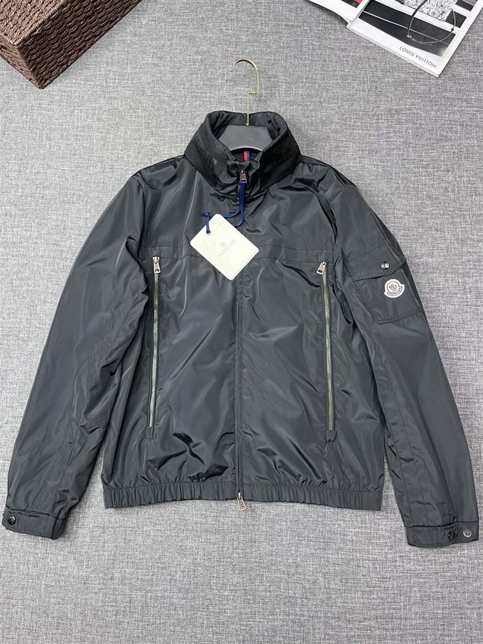 MONCLER NIRE RAIN JACKET BLACK – MC092