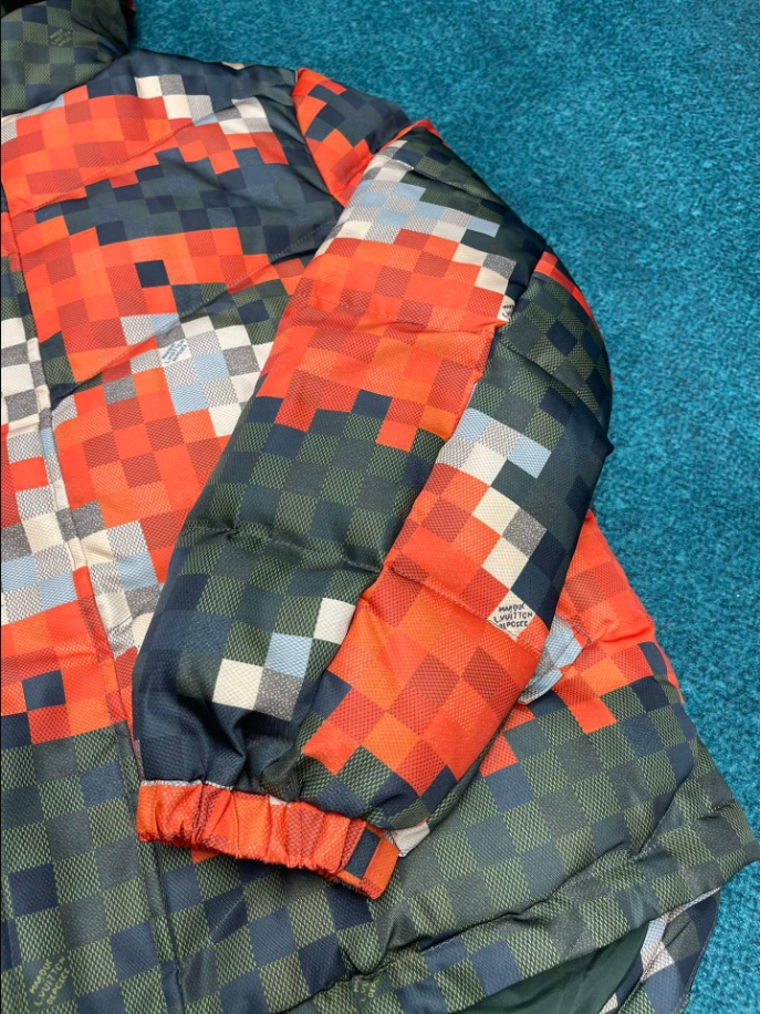 Louis Vuitton Damoflage Khaki Orange Coat – LVC049