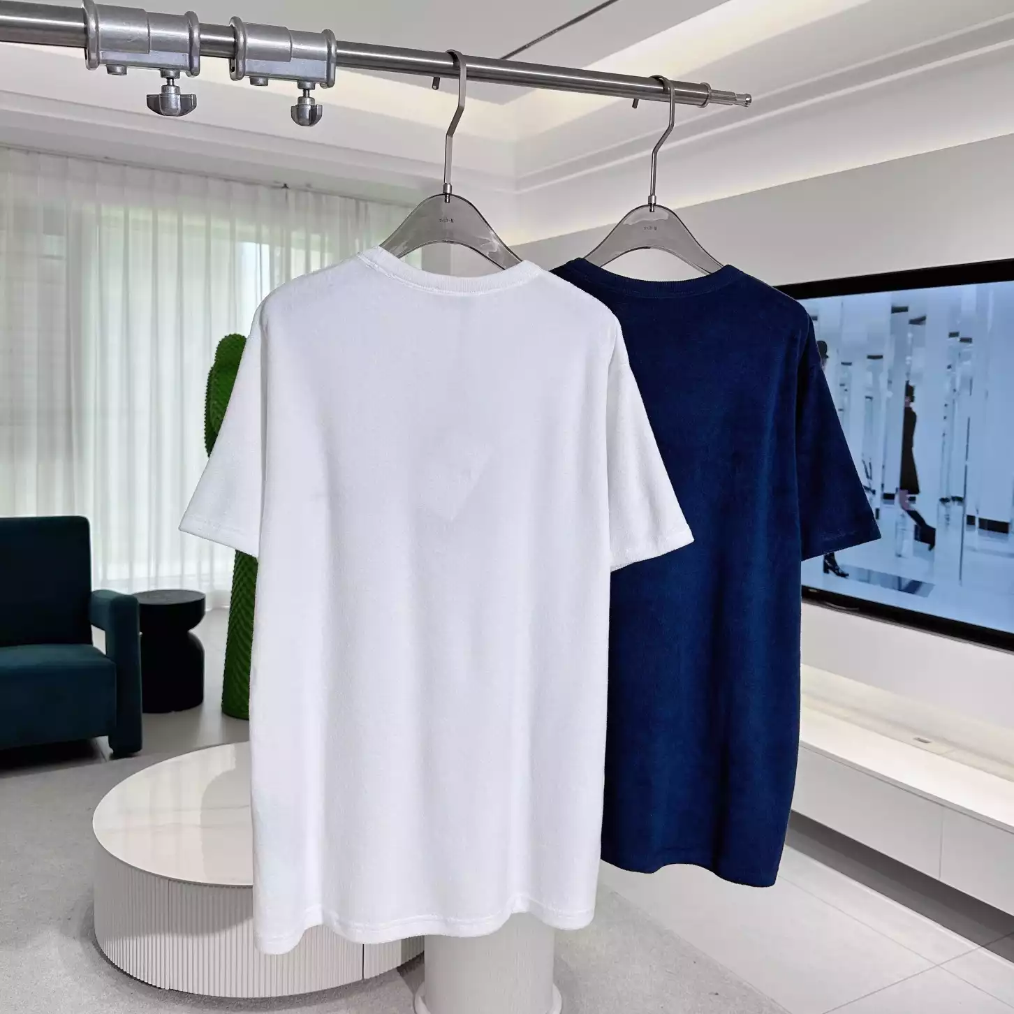 DIOR COUTURE T-SHIRT, RELAXED FIT WHITE TERRY COTTON  – DOT038