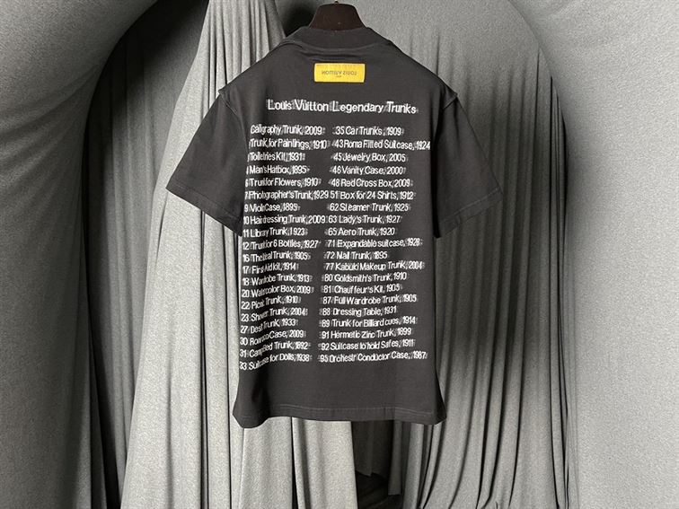 LOUIS VUITTON LEGENDARY TRUNKS T-SHIRT – LVTS053