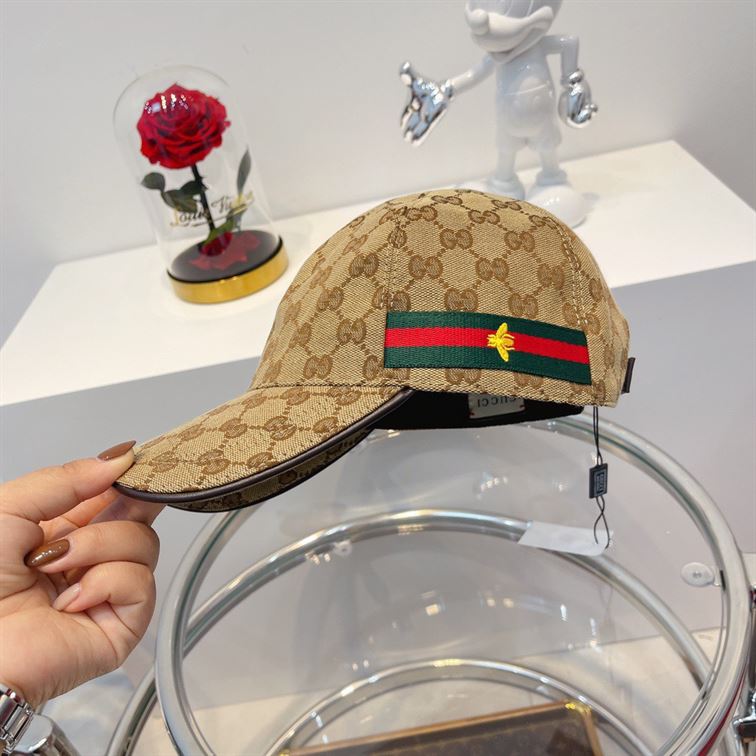 GUCCI GG CANVAS BASEBALL HAT – GH137
