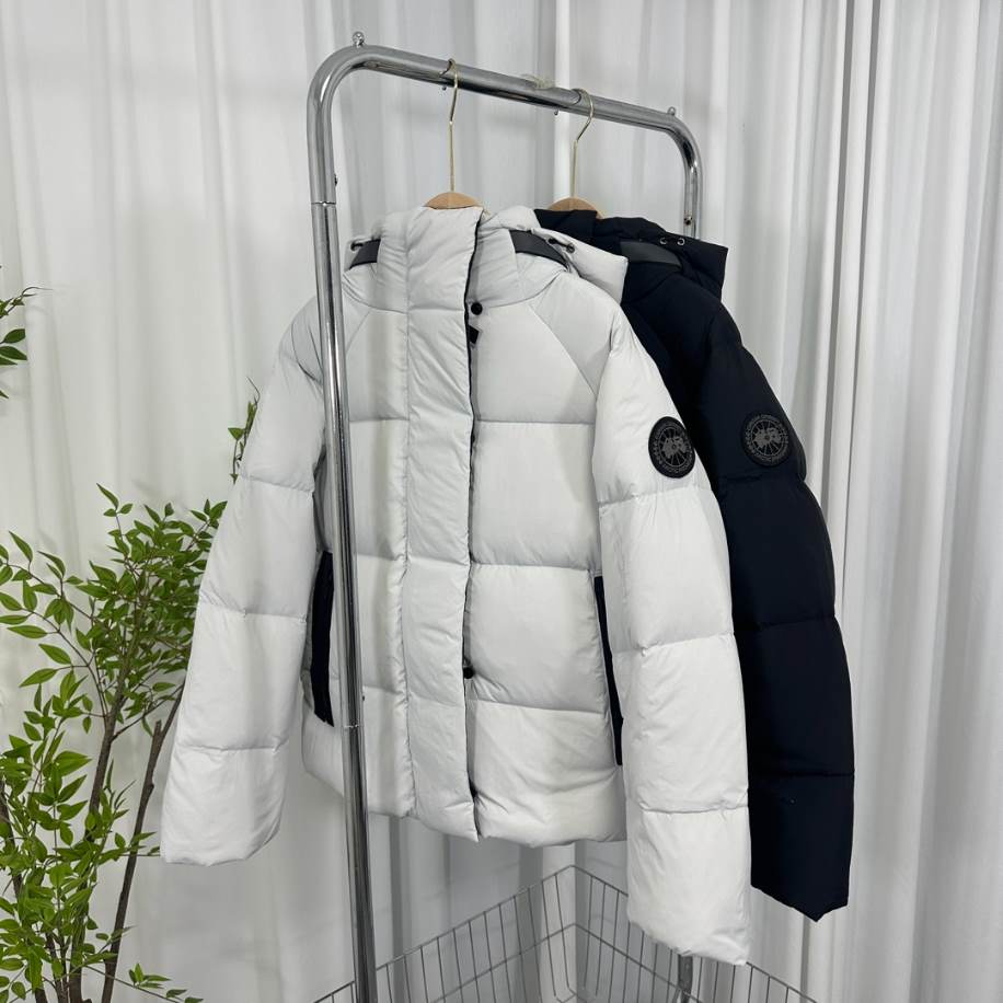 Canada Goose Junction Hooded Down Black Jacket – CN36