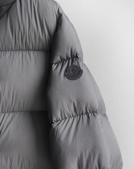 MONCLER JACKETS – MC075