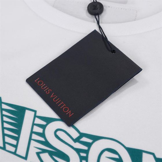 LOUIS VUITTON MAISON LV CREWNECK – LVTS001