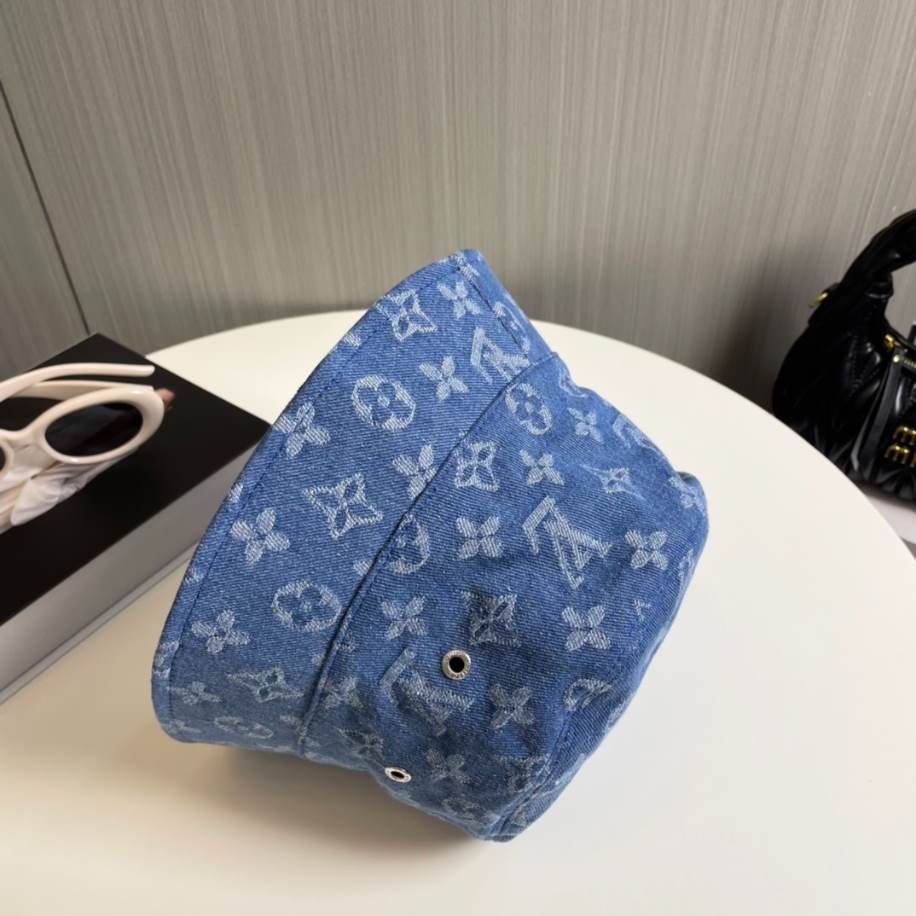 Louis Vuitton Monogram Blue Hats – LVC005