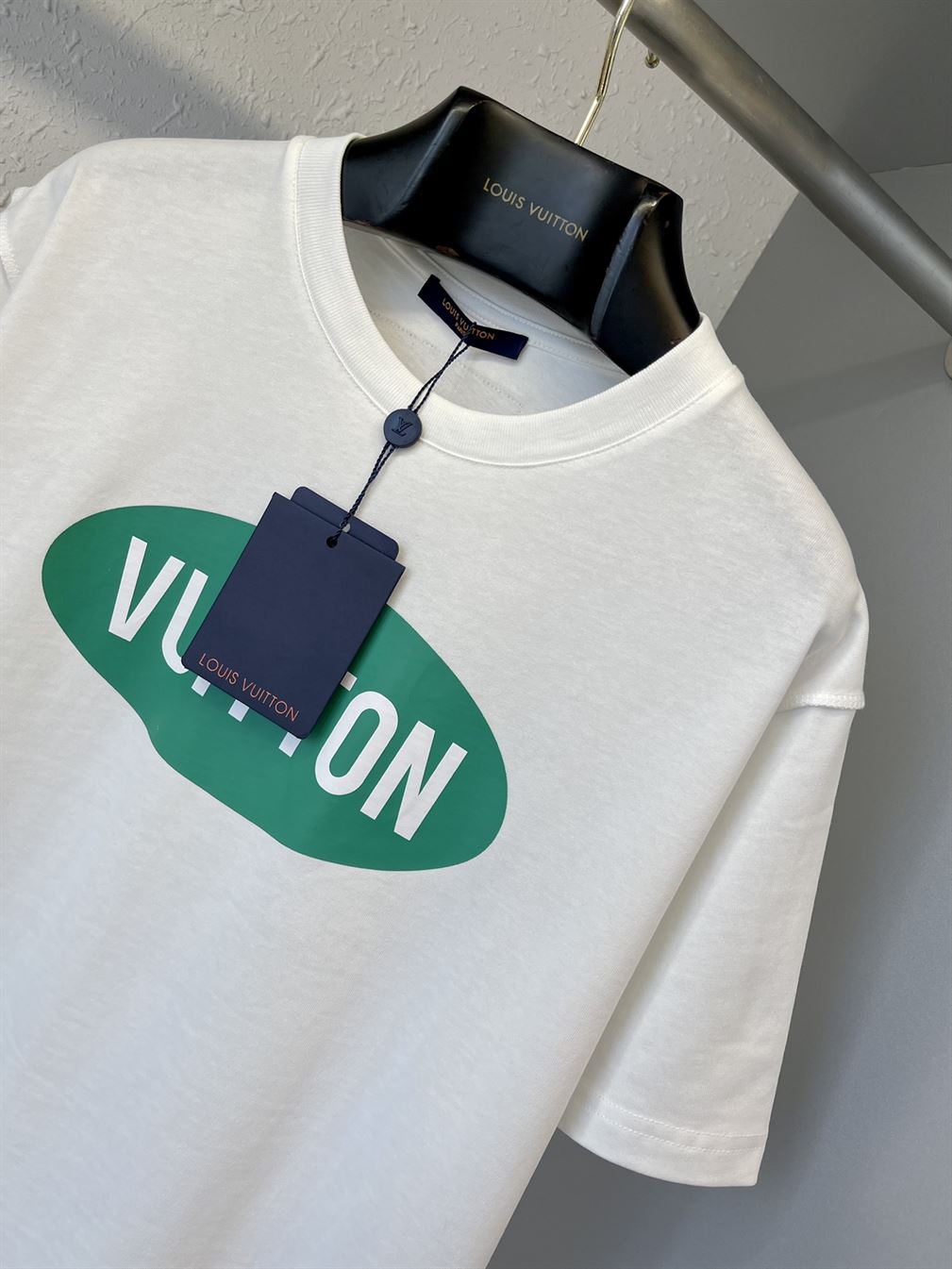 LOUIS VUITTON T-SHIRT – LVTS016