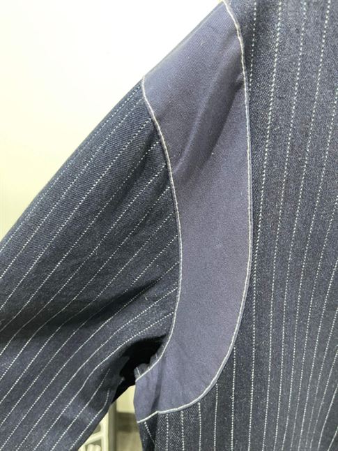 GUCCI PINSTRIPE DENIM JACKET – GCJ042