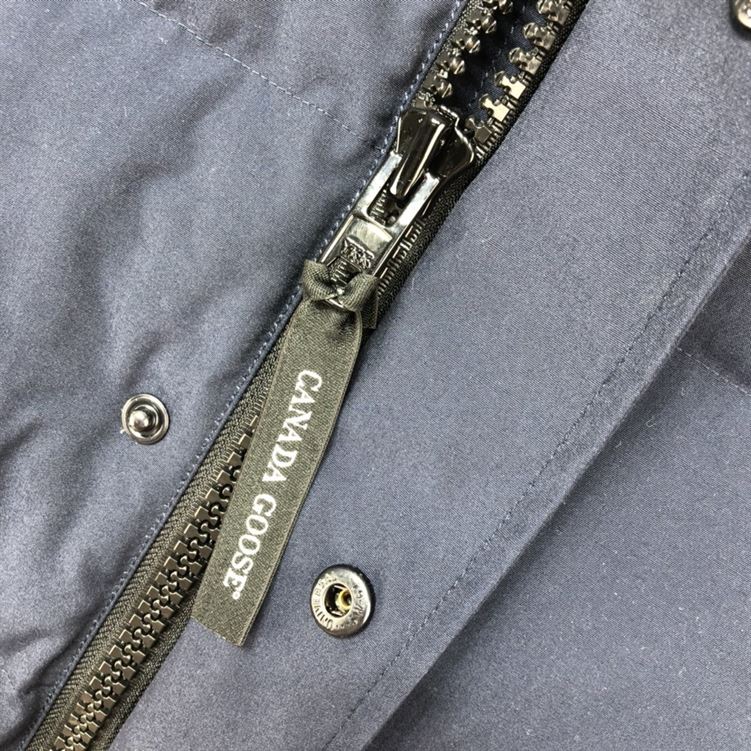 CANADA GOOSE FREESTYLE QUILTED ARTIC-TECH GILET – CN15