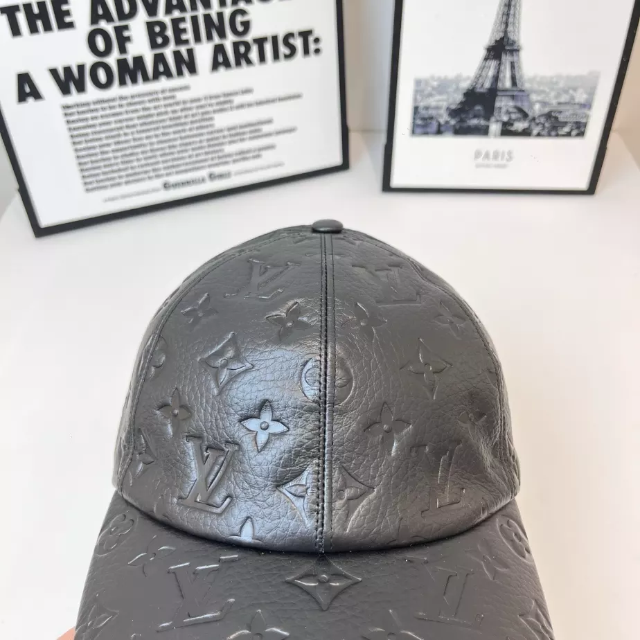 Louis Vuitton Caps – LVC029