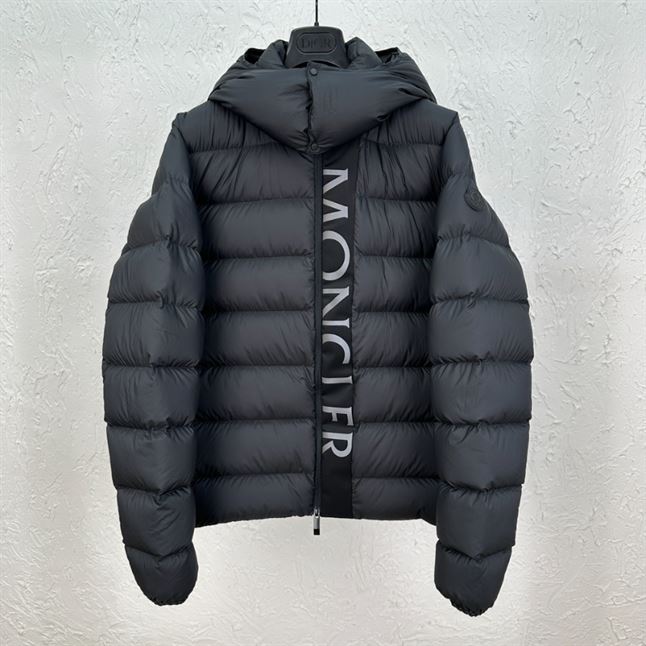 MONCLER CERCES DOWN JACKET – MC060