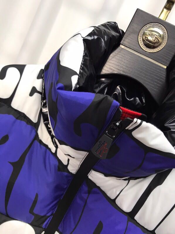 MONCLER COAT – MC124