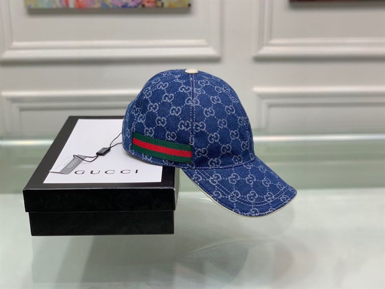 GUCCI GG CANVAS BASEBALL HAT – GH033