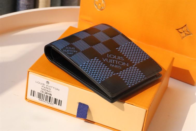 LOUIS VUITTON MULTIPLE WALLET – WLV052