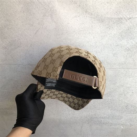GUCCI GG CANVAS BASEBALL HAT – GH098
