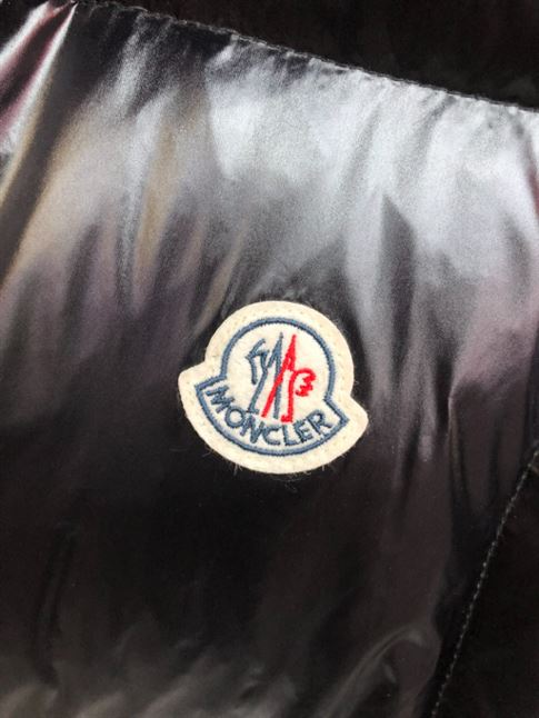 MONCLER LUZULE DOWN GILET – MC061