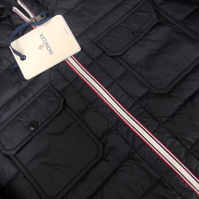 MONCLER BLACK PUFFER HOODED JACKET – MC071