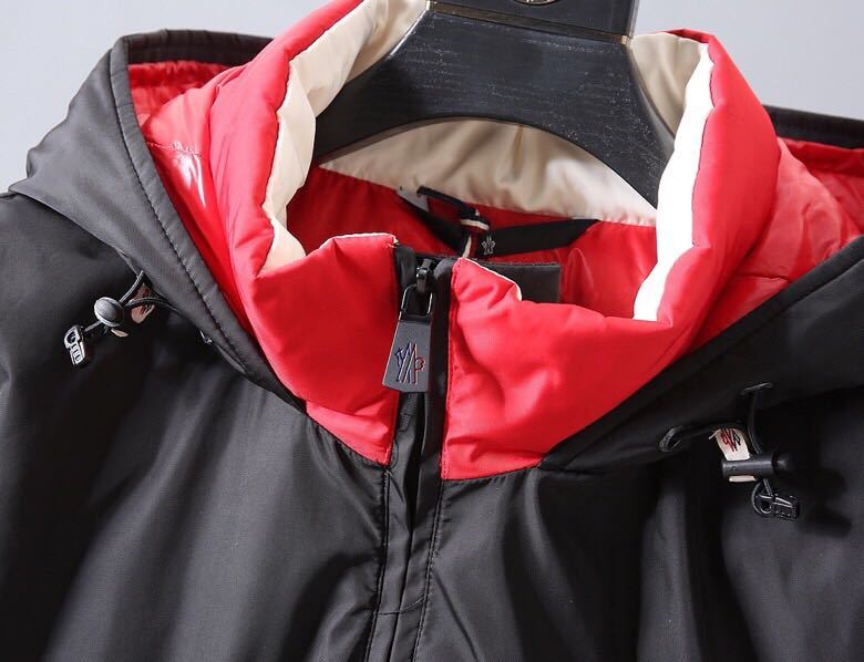 MONCLER COAT – MC140