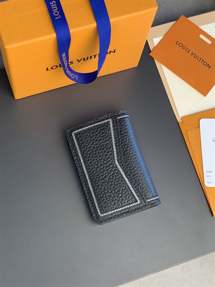 LOUIS VUITTON POCKET – WLV029