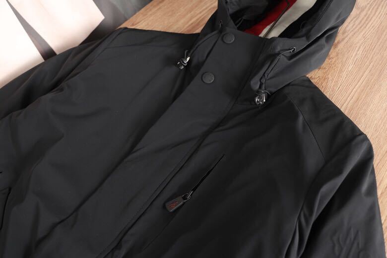 MONCLER COAT – MC138