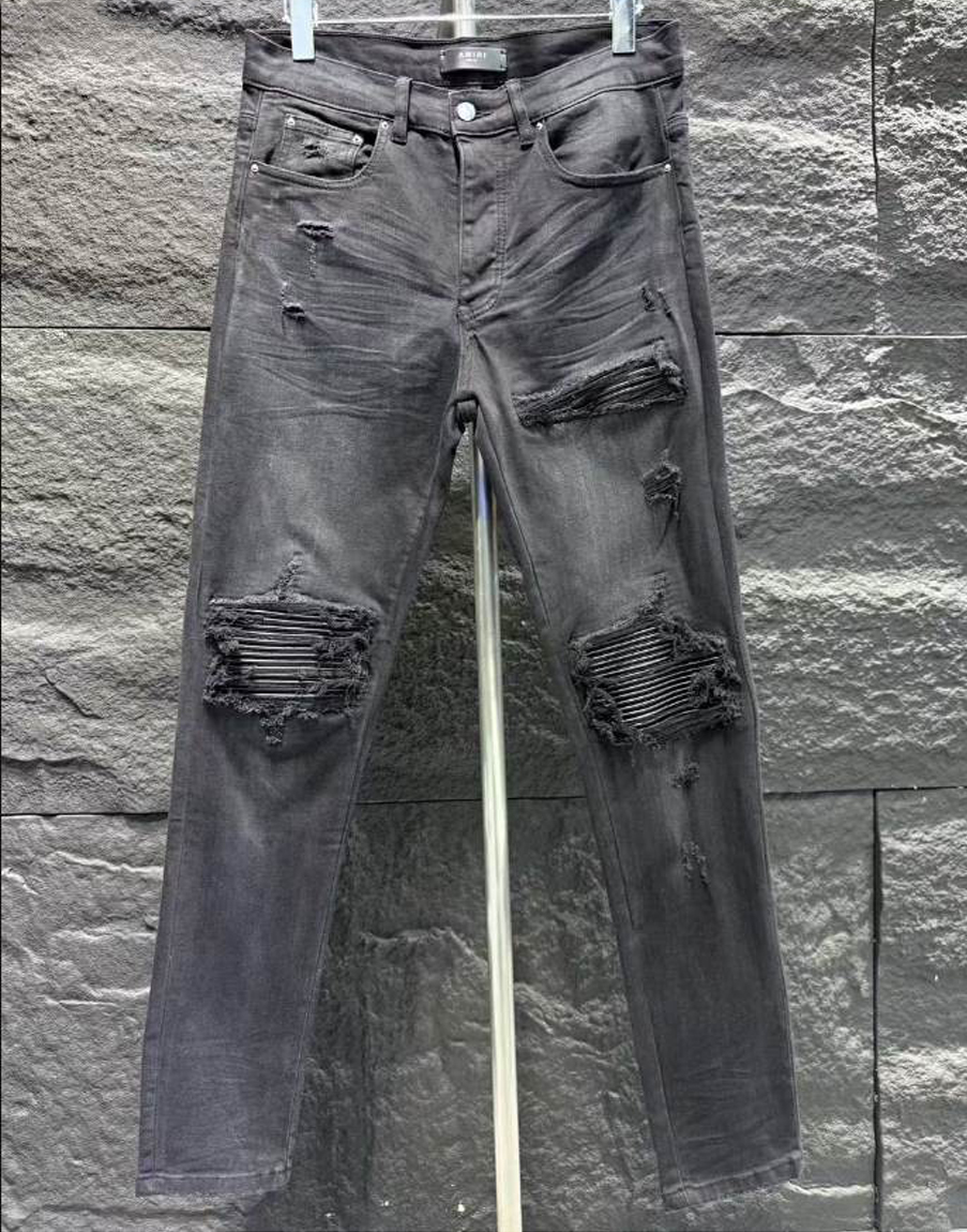 Amiri Ripp Black Patch-Detail Jeans – AMIJ021