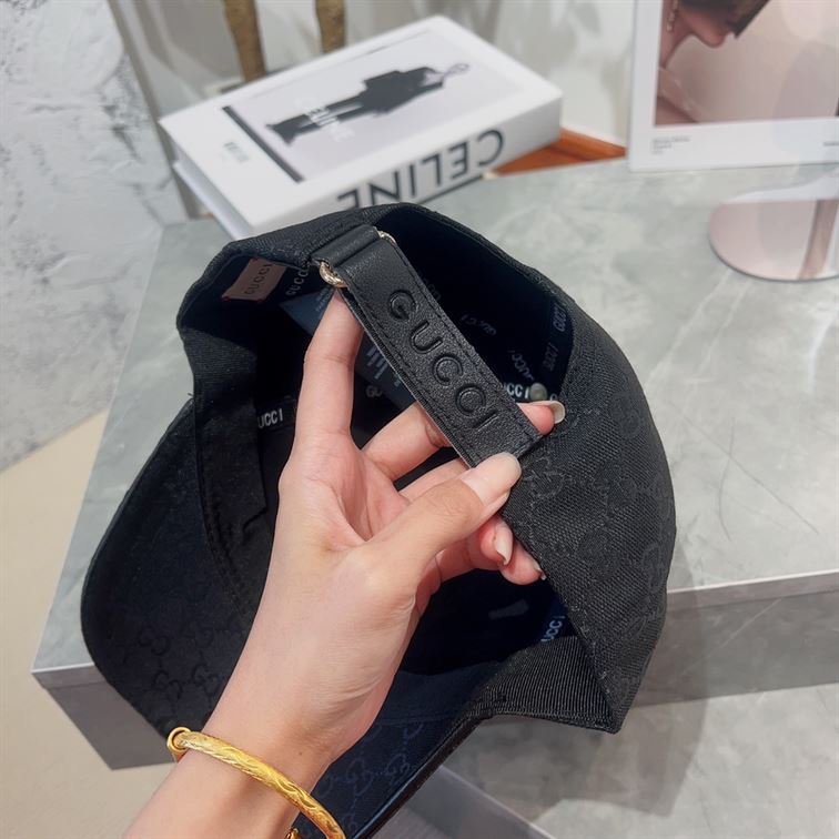 GUCCI GG CANVAS BASEBALL HAT – GH003