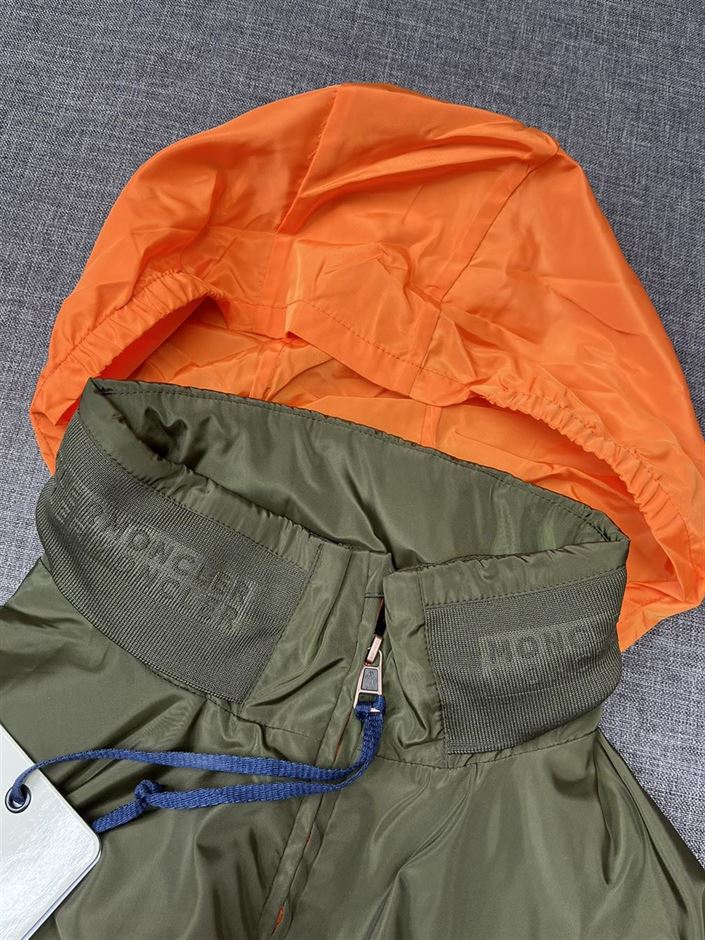 MONCLER NIRE RAIN JACKET GREEN – MC093