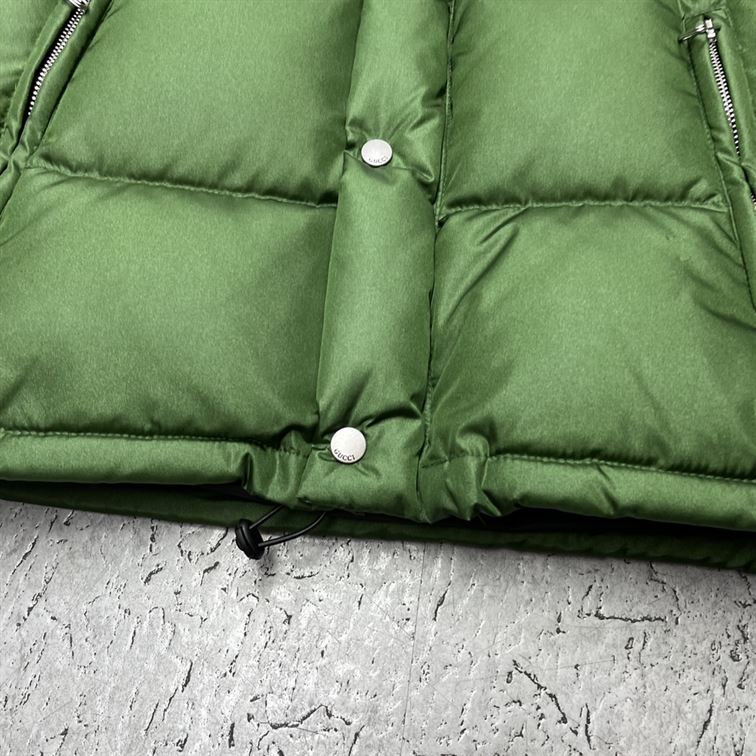 GUCCI WEB STRIPE PADDED DOWN GILET – GCJ026