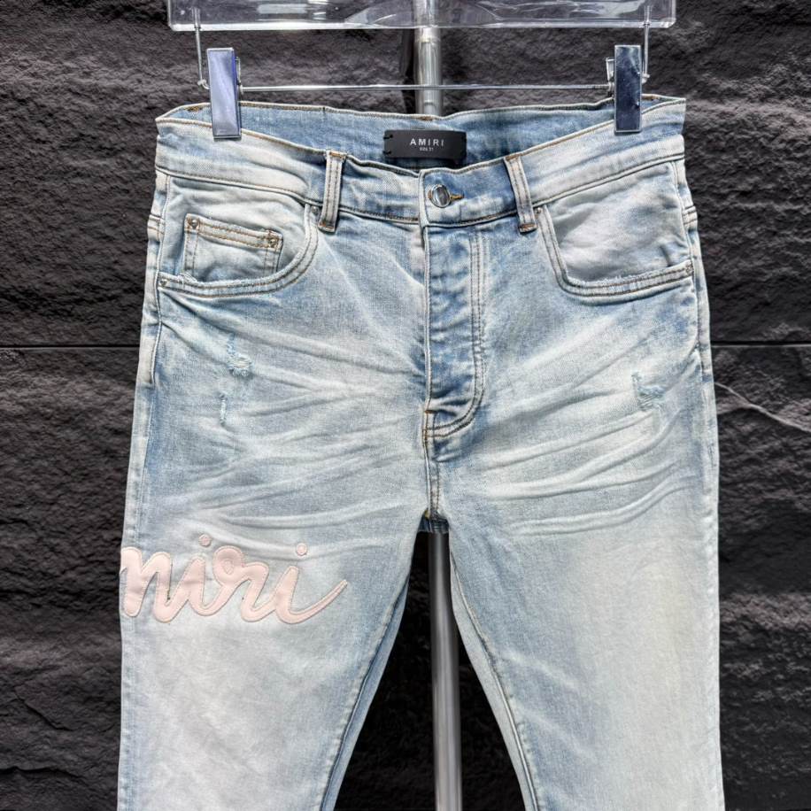 Amiri Men Blue Script Logo Jeans – AMIJ017