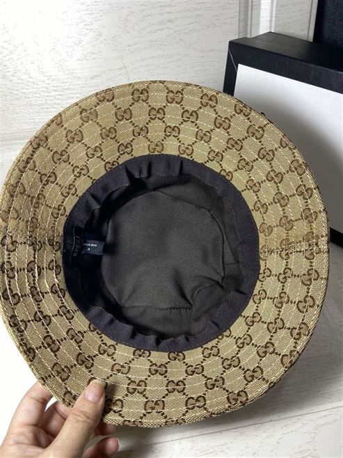 GUCCI GG CANVAS BUCKET HAT – GH148