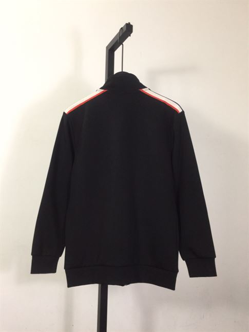 MONCLER JACKETS – MC040