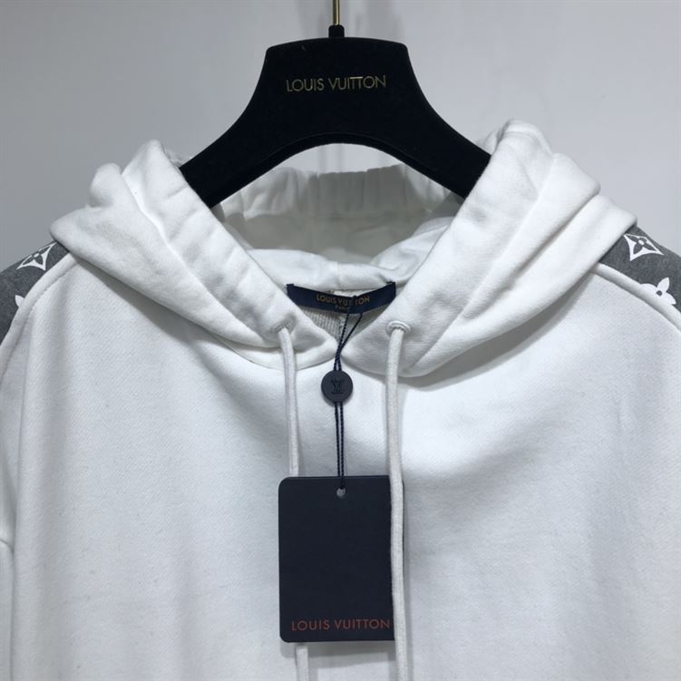 LOUIS VUITTON HOODIE – LVH021