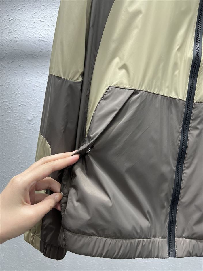 MONCLER JACKET – MC096