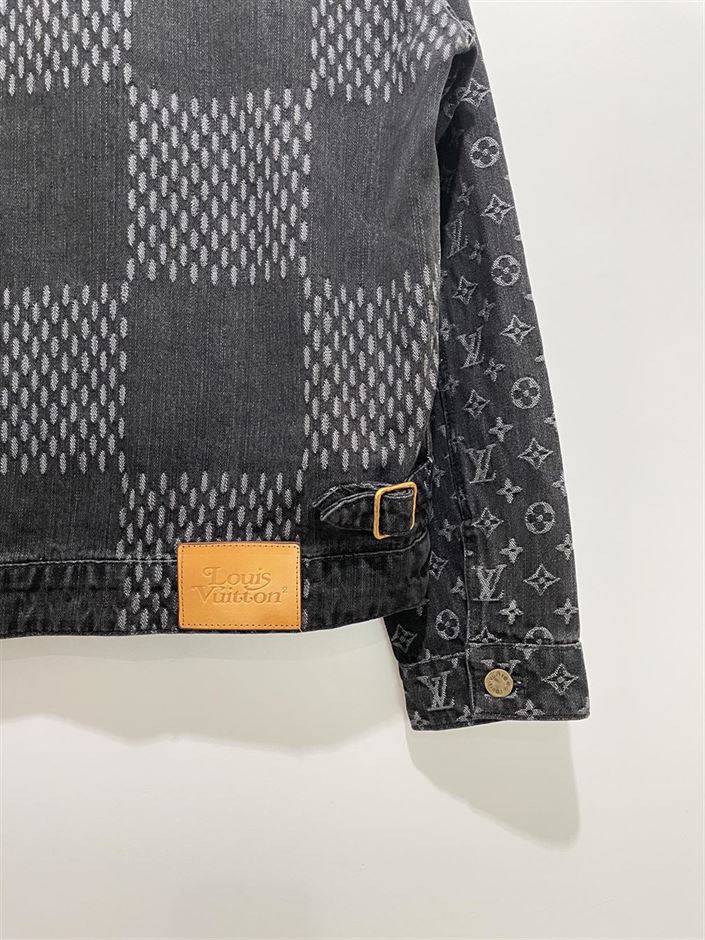 LOUIS VUITTON X NIGO GIANT DAMIER WAVES MNGM DENIM JACKET NOIR – LVC001