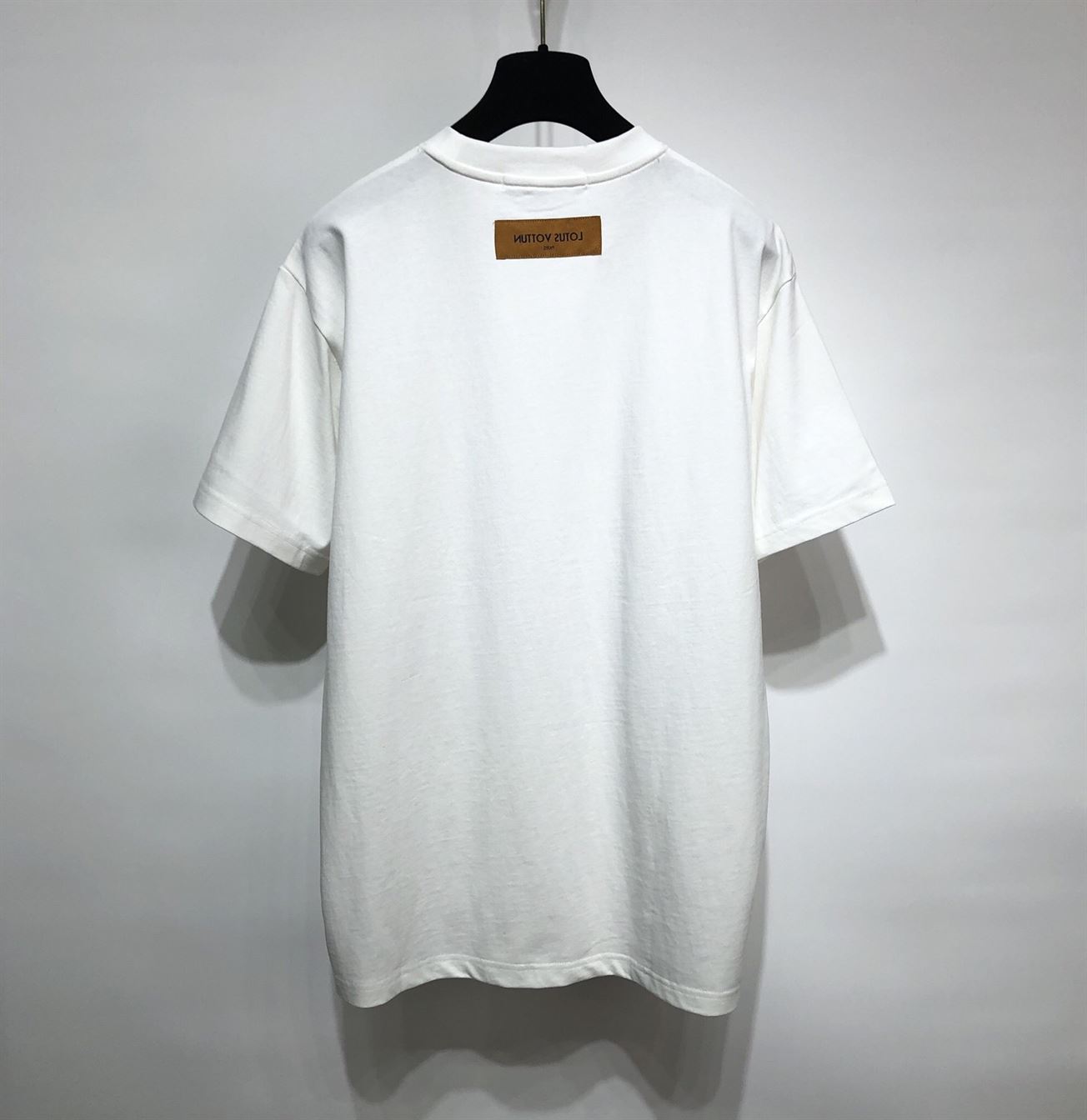LOUIS VUITTON T-SHIRT – LVTS052
