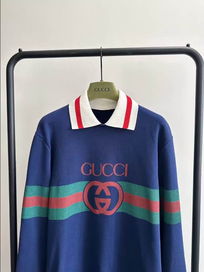Gucci Logo Crew Neck Sweatshirt – GCK063